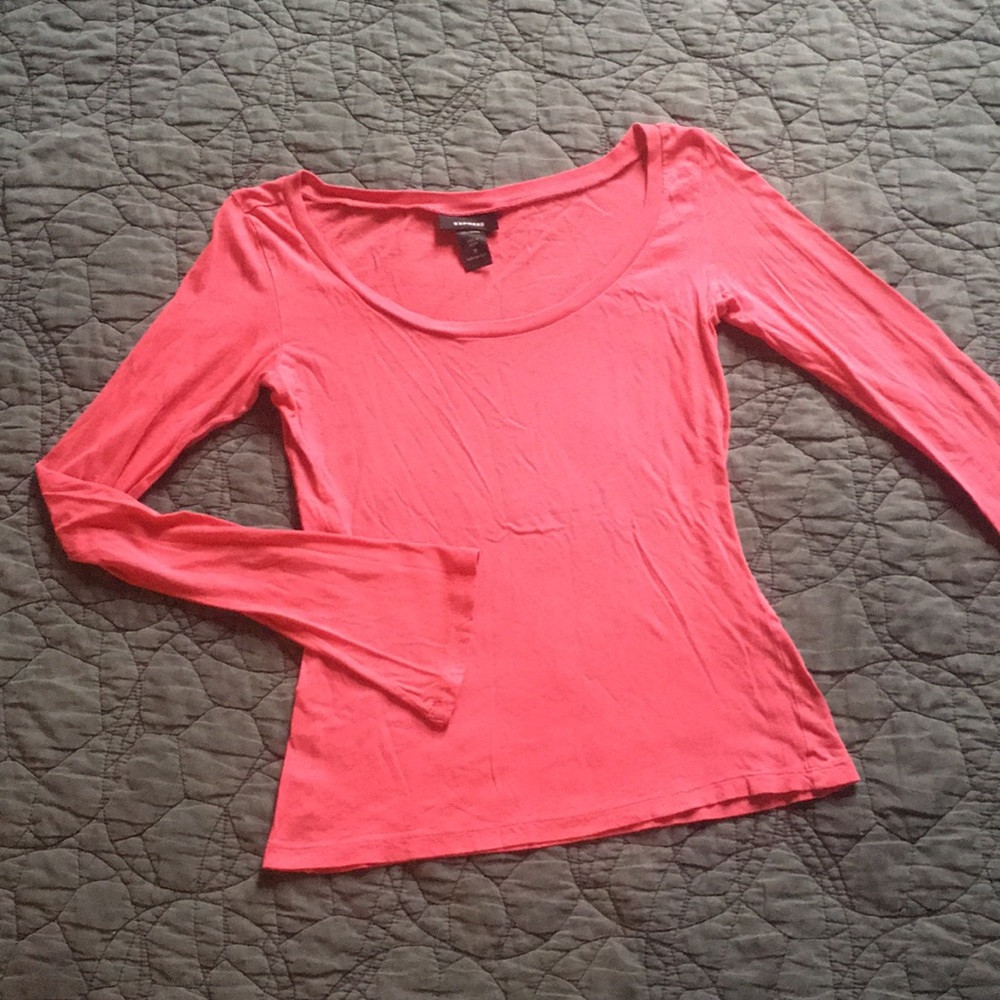 Express Pink Scoop Neck Top size Medium